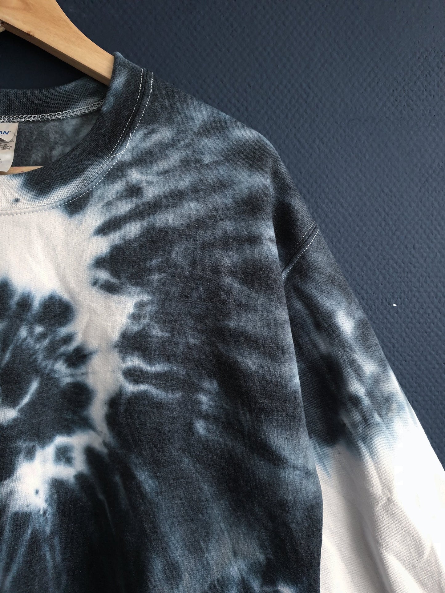Dark Gray Tie-Dye Sweatshirt - Spacy Shirts