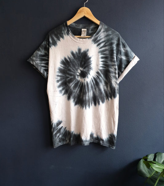 Dark Gray Tie-Dye Spiral Shirt