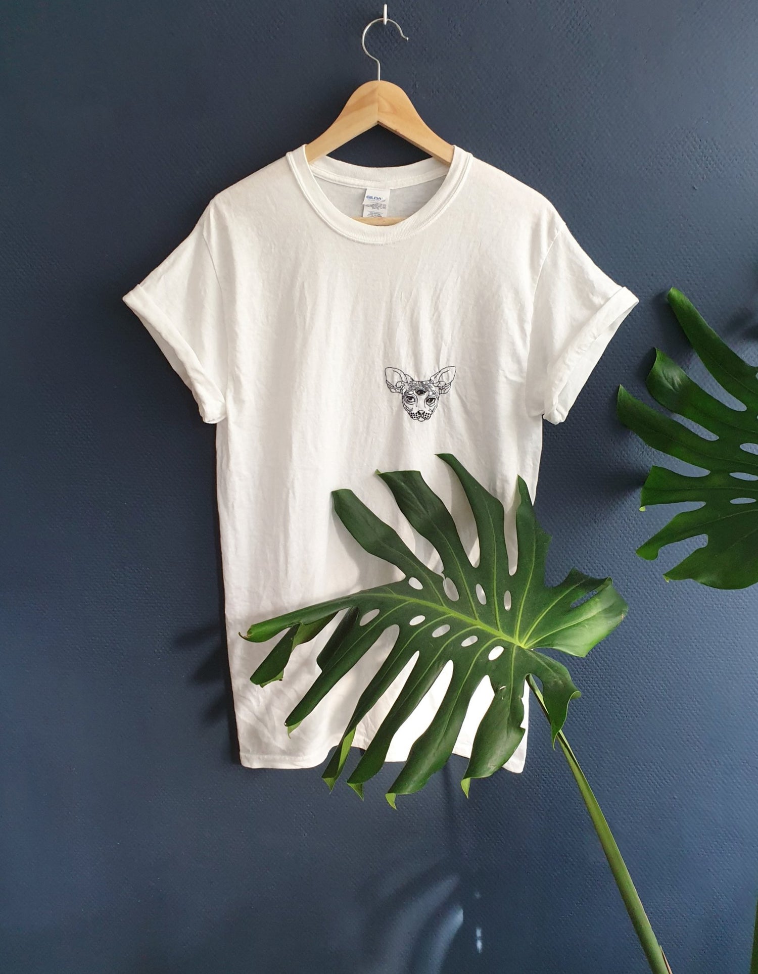 Hand Embroidered Magic Cat Shirt -  Spacy Shirts