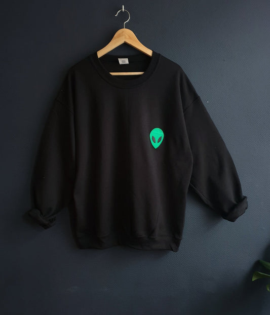 Cozy Alien Patch Sweater - Spacy Shirts