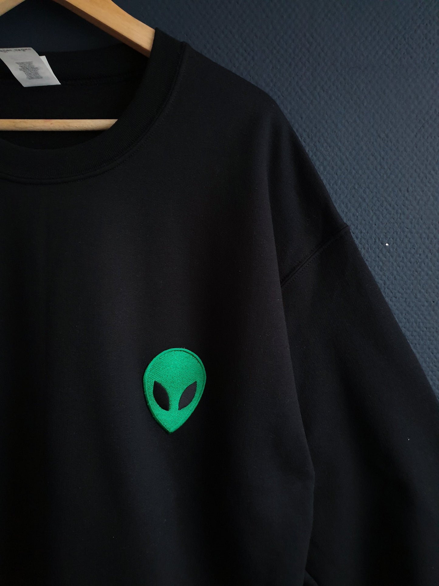 Cozy Alien Patch Sweater -  Spacy Shirts