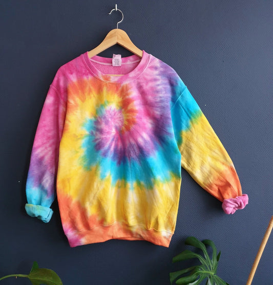 Colorful Tie-Dye Sweatshirt - Spacy Shirts
