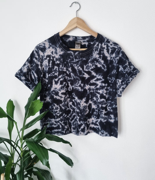 Hand Designed Loose Dark Gray Galaxy Tie-Dye Crop Top