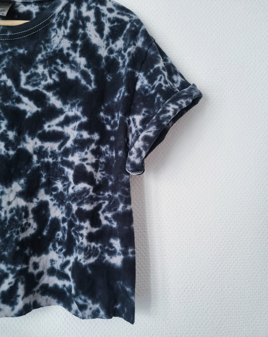 Hand Designed Loose Dark Gray Galaxy Tie-Dye Crop Top